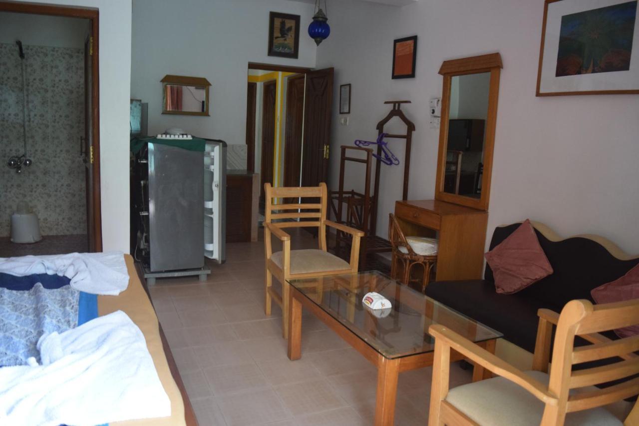 Bribon Guest House 칼랑굿 외부 사진